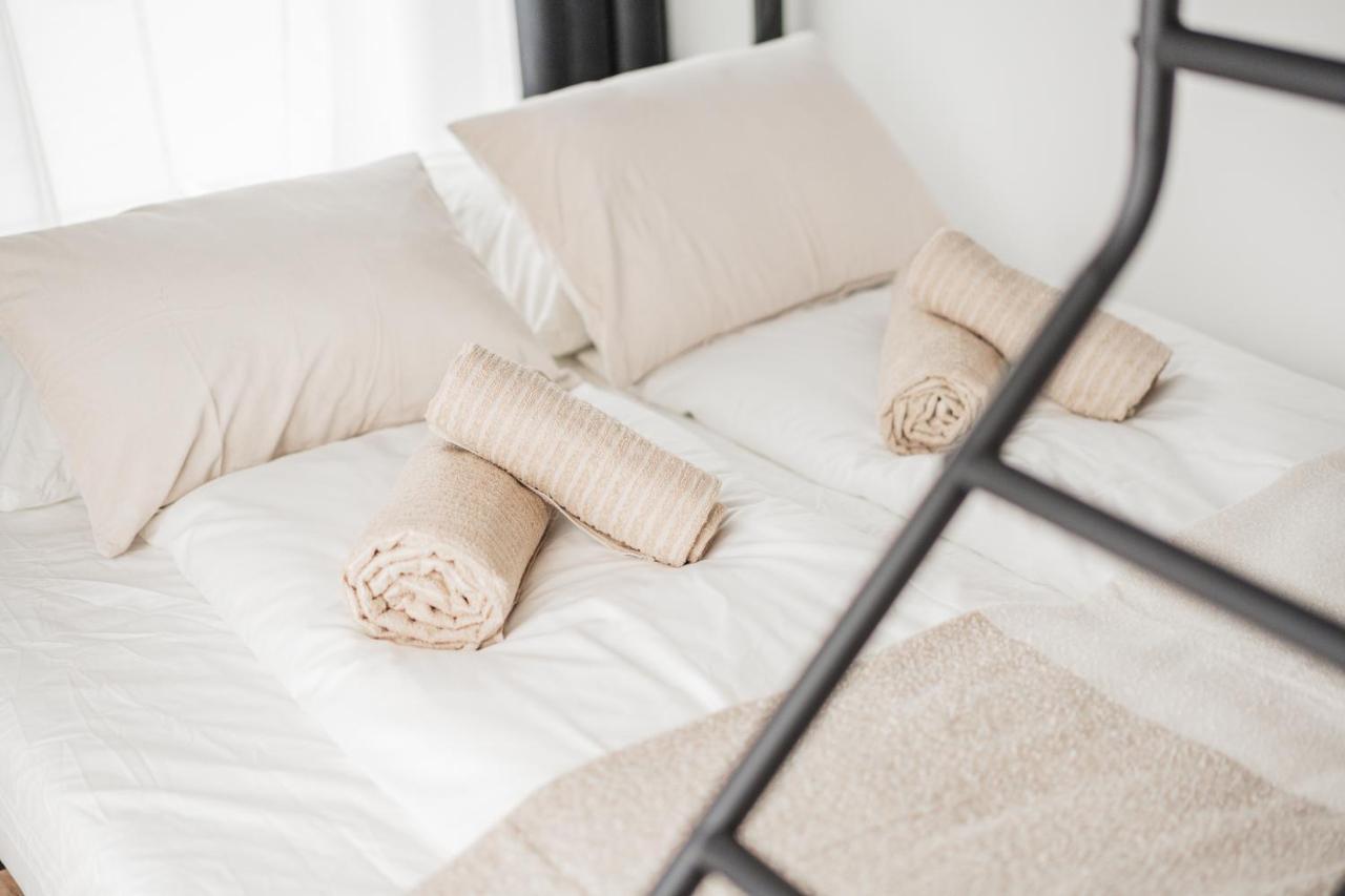 Auberge de jeunesse Chic By Home2 *
