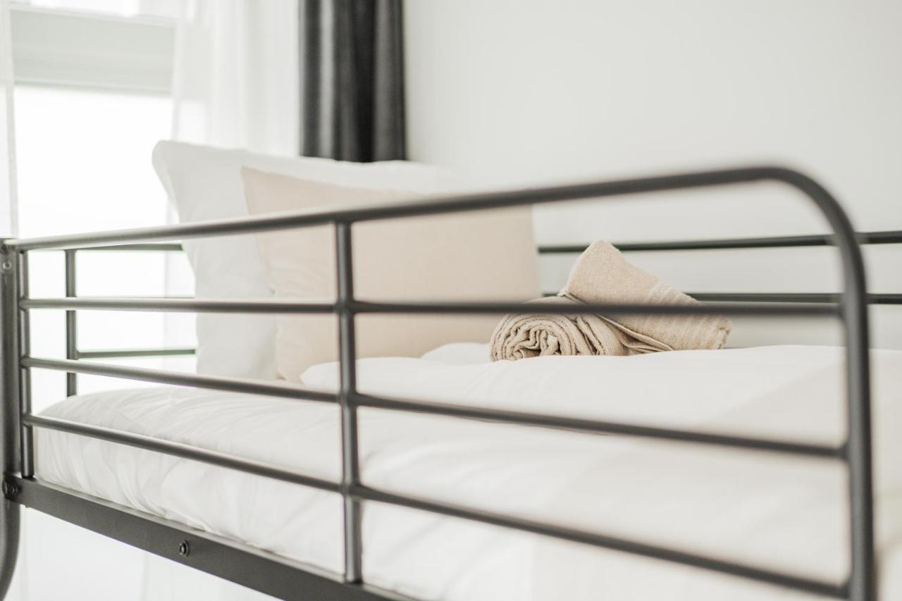 Auberge de jeunesse Chic By Home2 *